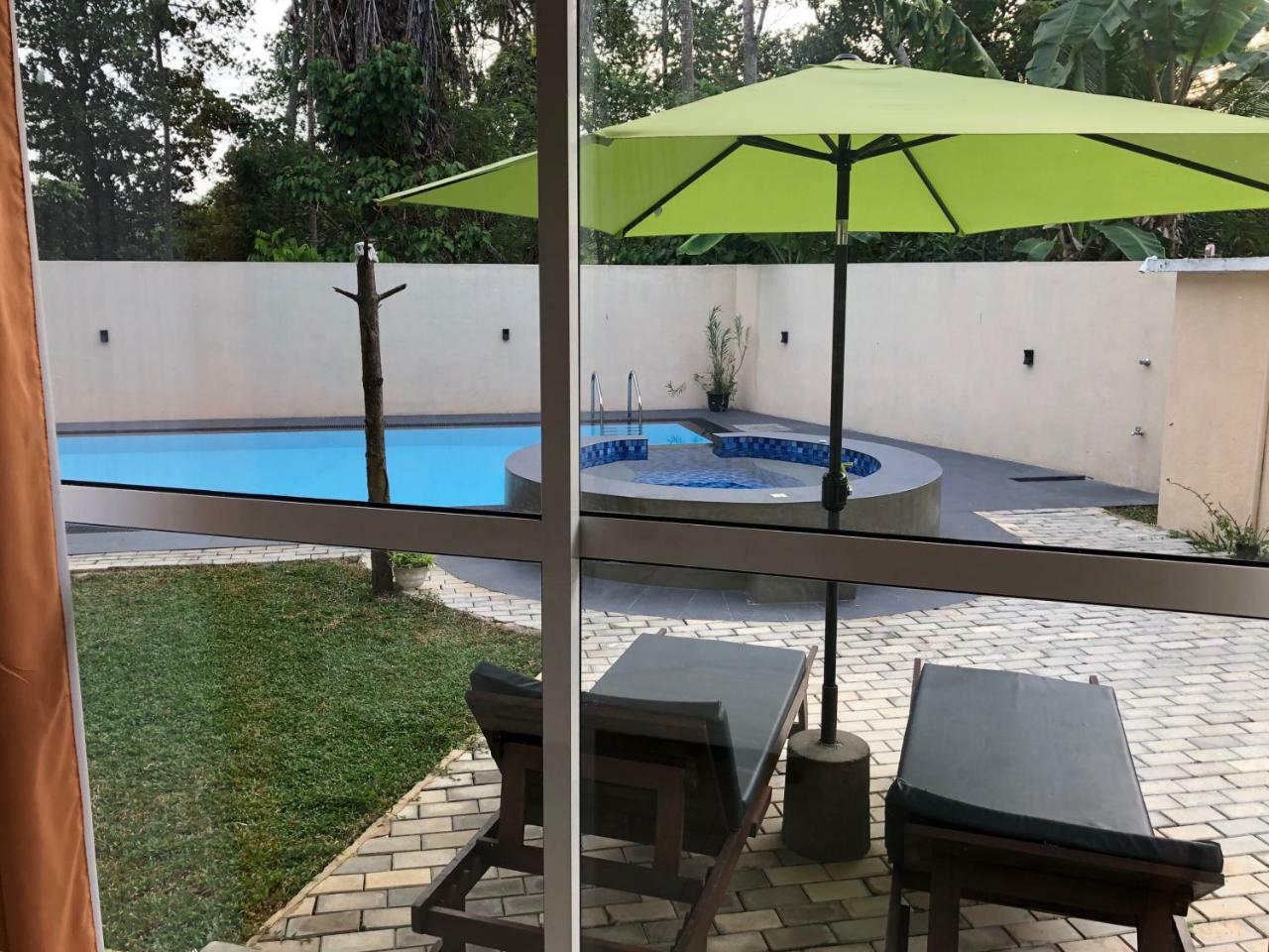 Villa Siri Tropical Retreat Hikkaduwa Esterno foto